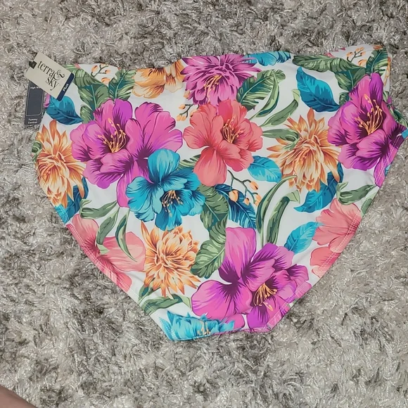 Plus Size Bottom for bathing Suit - Picture 3 of 3